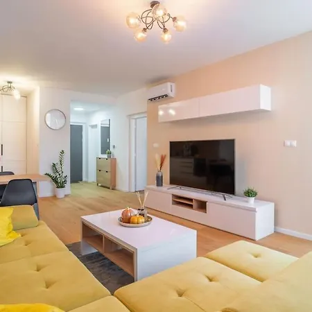 Moderny Pod Hradom Apartmán Nitra