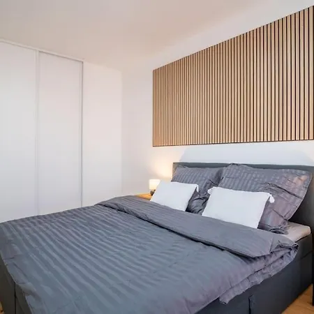Apartment Moderny Pod Hradom *